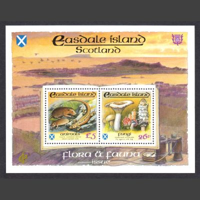 Easdale Island 1988 Flora & Fauna Miniature Sheet - Fungi & Animals (2v, 26p and £5, U/M)